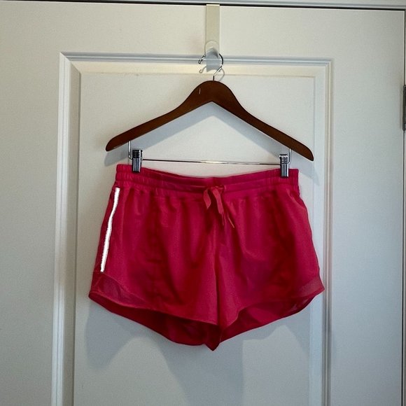 PINK SHORTS SIZE 12 LADIES LULULEMON - Picture 2 of 2